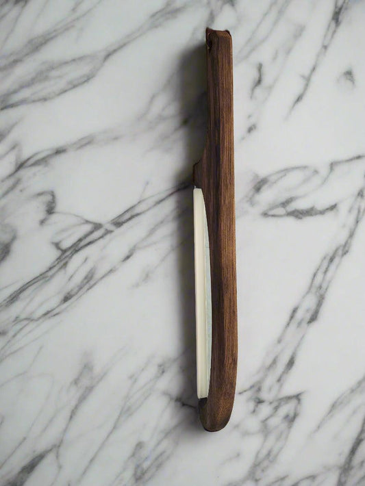 Bread Knife – Artisan Style Meets Everyday Function in a Handcrafted Design