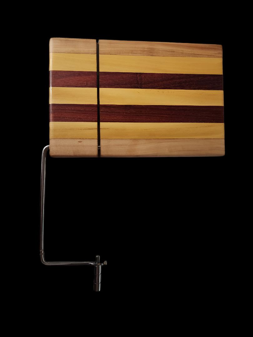 Cheese Slicer Cutting Board - Handcrafted Elegance for Your Kitchen