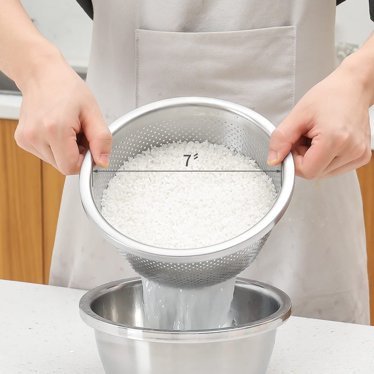 304 Stainless Steel Microporous Colander, 2.5QT Large Capacity with Mixing Bowl For washing vegetables, fruit and rice and for draining cooked pasta(2PC)