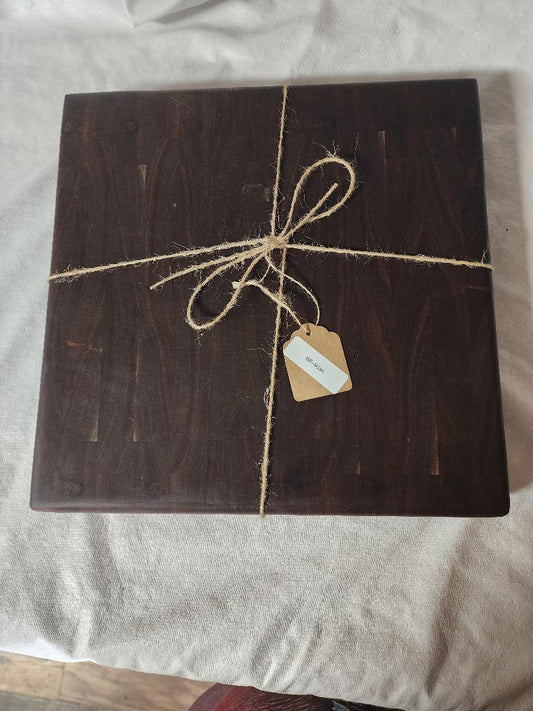 Handmade 11" x 11" x 1.25" Black Walnut Cutting Board with Non-Slip Peg Feet – Stable, Durable, and Elegant