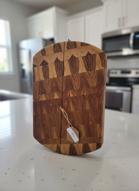 Handcrafted Cherry End Grain Butcher Block – 8" x 12" x 1.5" with Rubber Feet