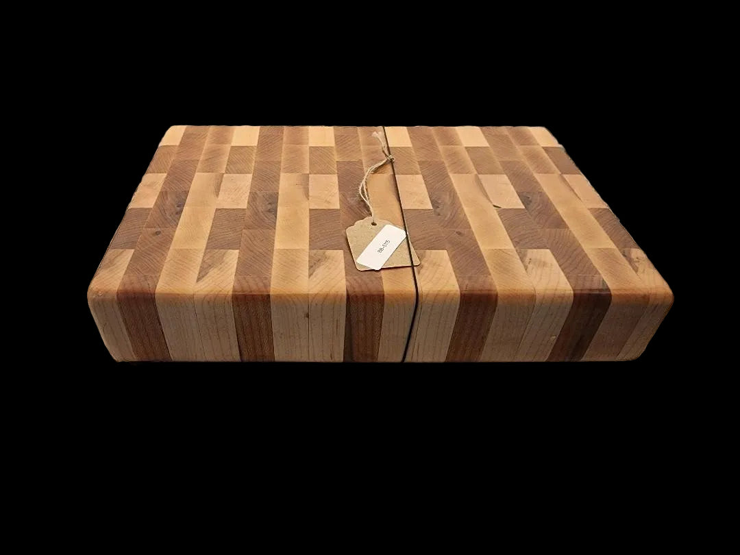 Hard Maple End Grain Butcher Block – 8x12x2 with Rubber Feet
