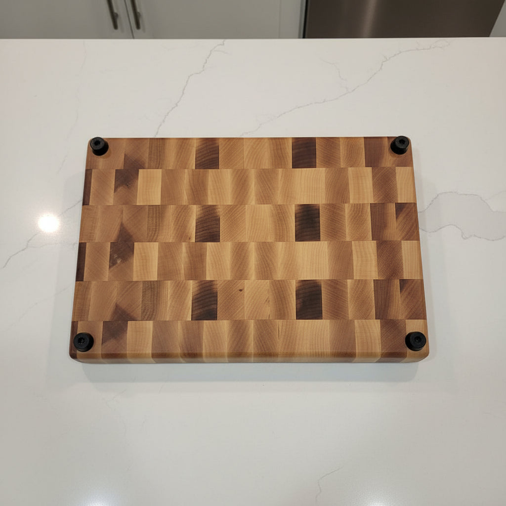 Handcrafted End Grain Hard Maple Butcher Block – 7.5×11.5×2" with Rubber Feet