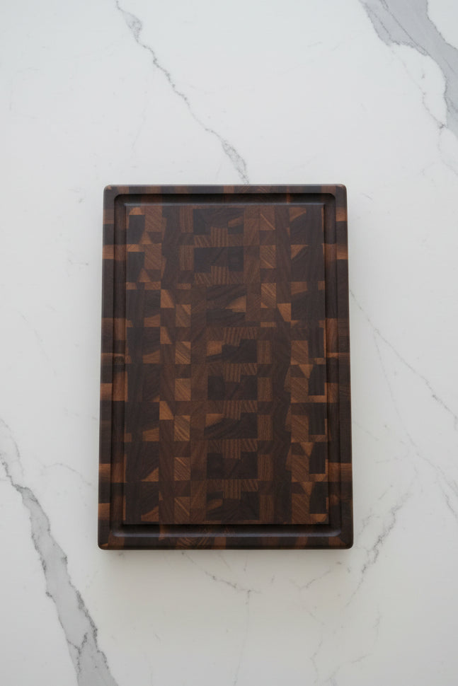 Handcrafted End‑Grain Black Walnut Cutting Board — 12 × 18 × 1.5" with Juice Groove & Rubber Feet