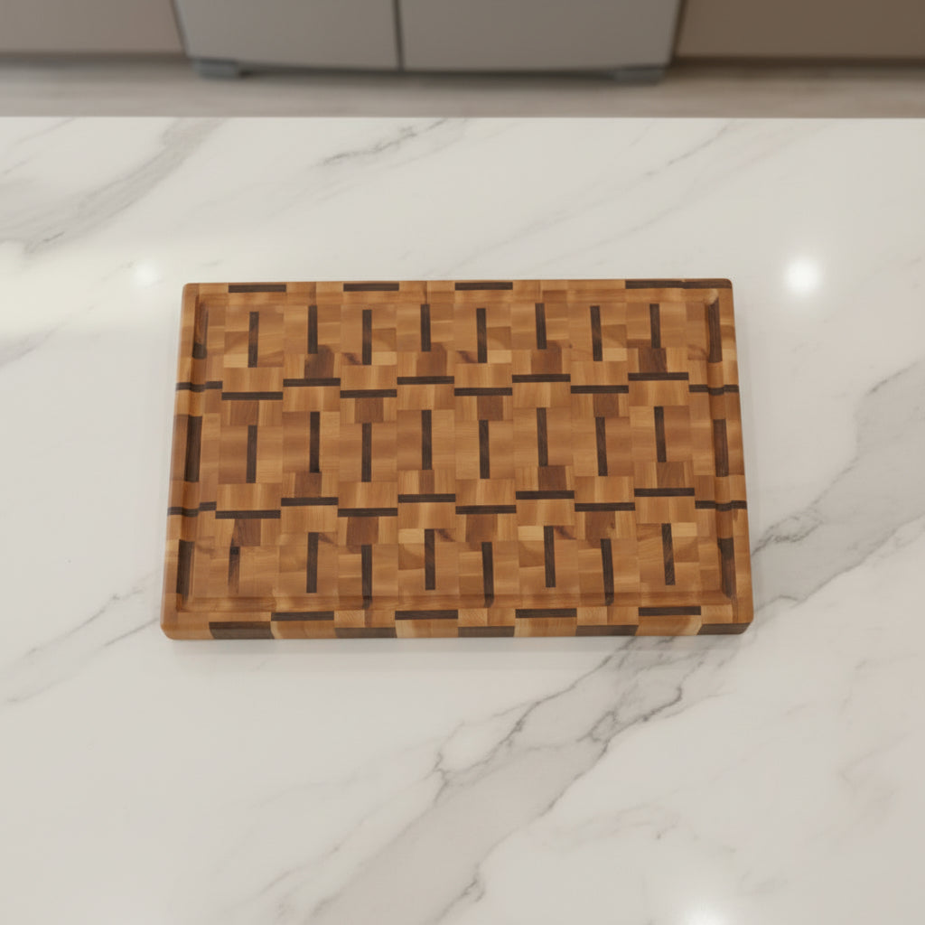 12.5x18.5x1.5" northern hard maple and black walnut cutting board butcher block with juice groove and rubber feet