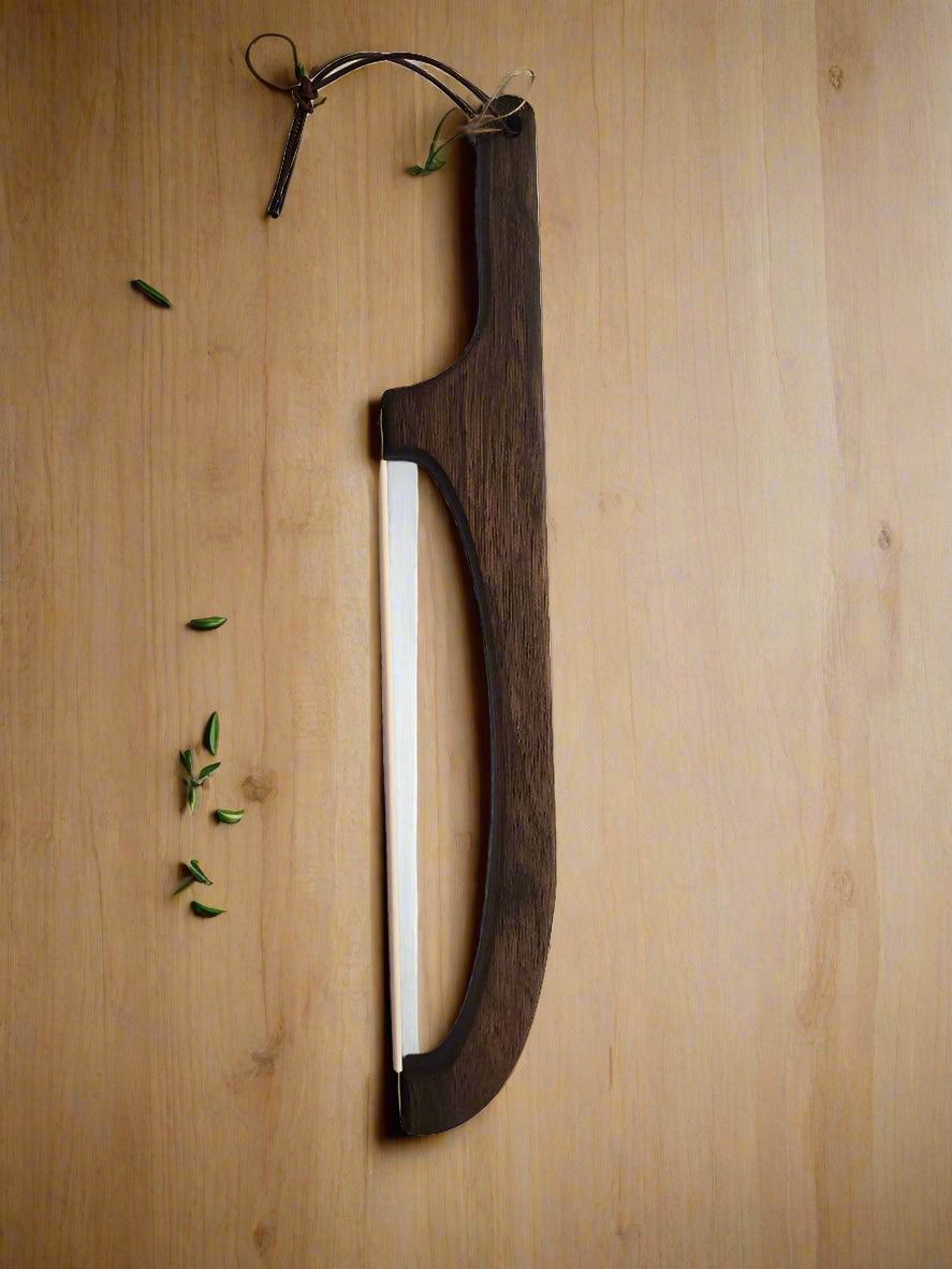 Bread Knife – Slice Boldly, Serve Beautifully