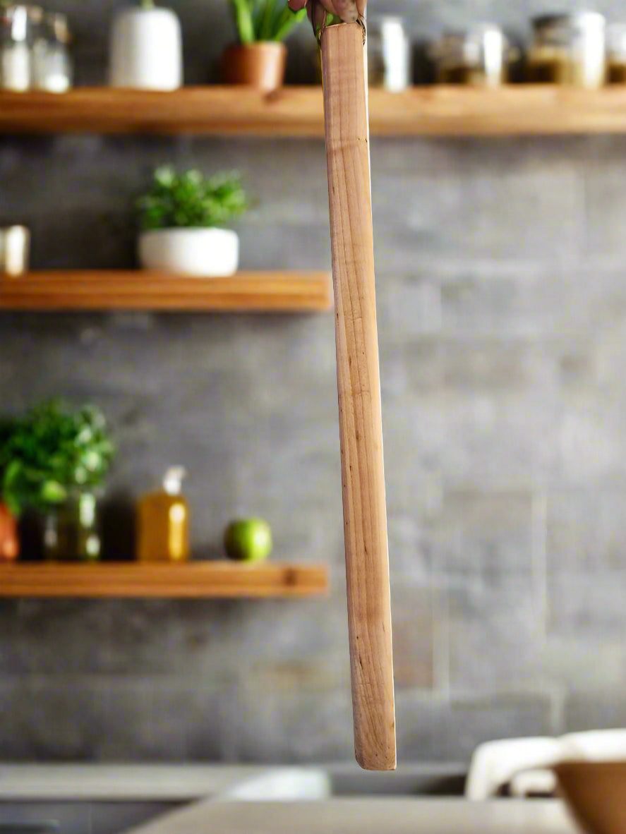 Bread Knife – Artisan Precision with a Touch of Glow