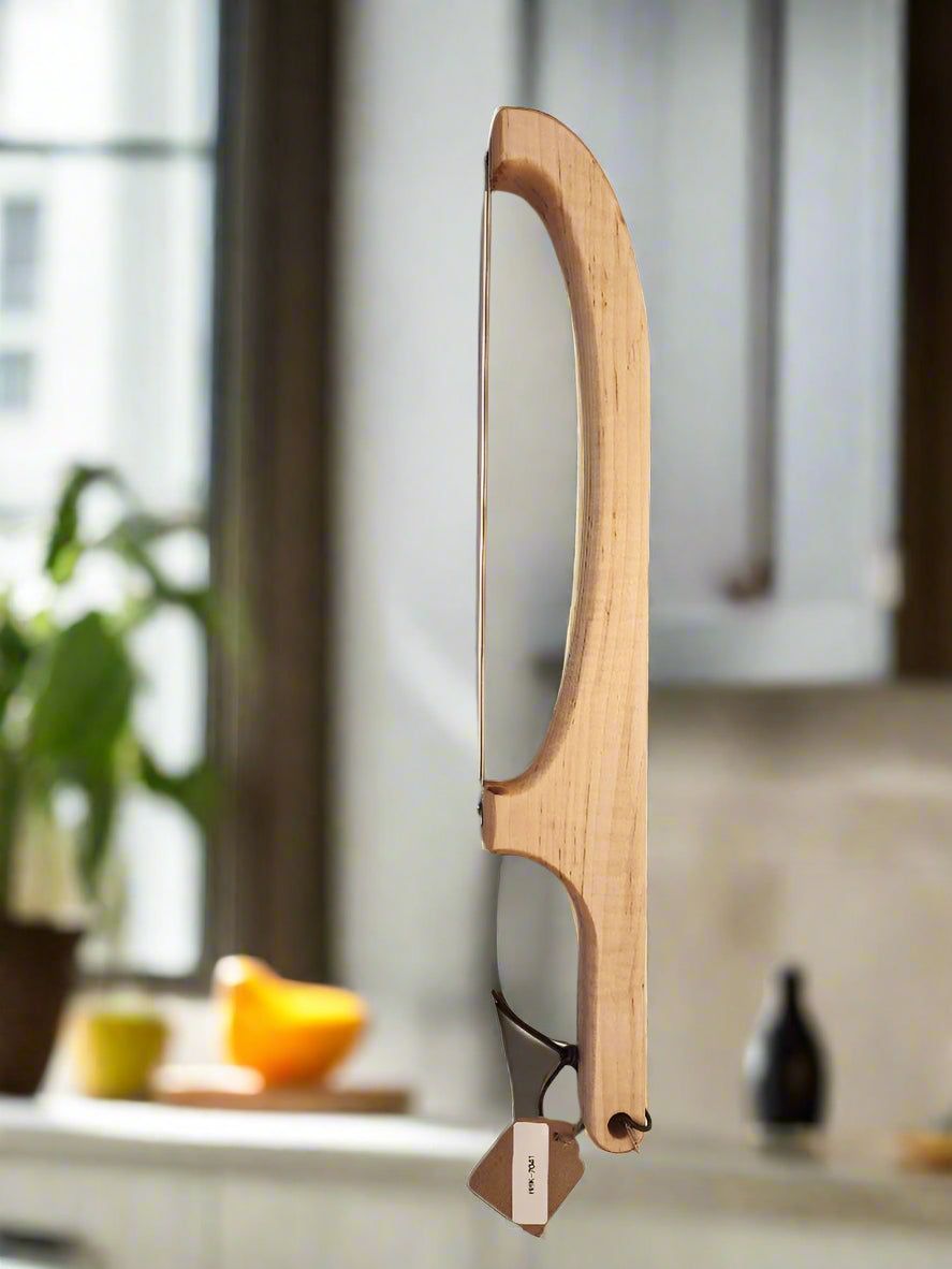 Bread Knife – Artisan Precision with a Touch of Glow