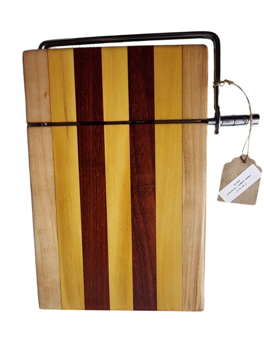 Cheese Slicer Cutting Board - Handcrafted Elegance for Your Kitchen