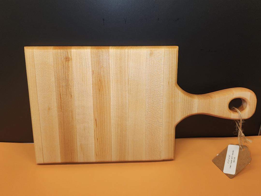 Solid Maple Cutting Board with Handle – 6x6x⅞" 