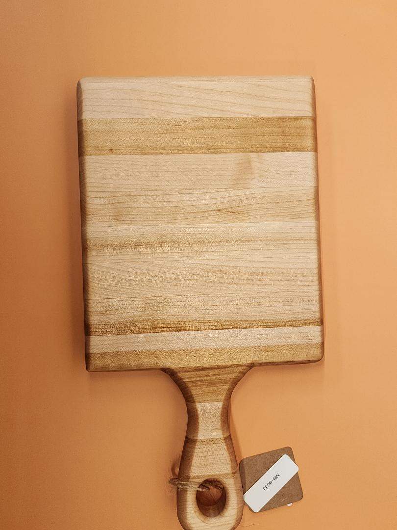 Solid Maple Cutting Board with Handle – 6x6x⅞"