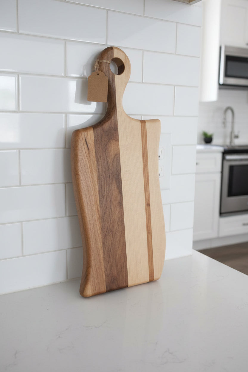 Handcrafted Cutting Board – 6" × 15" × 3/4" Northern Hard Maple with Handle
